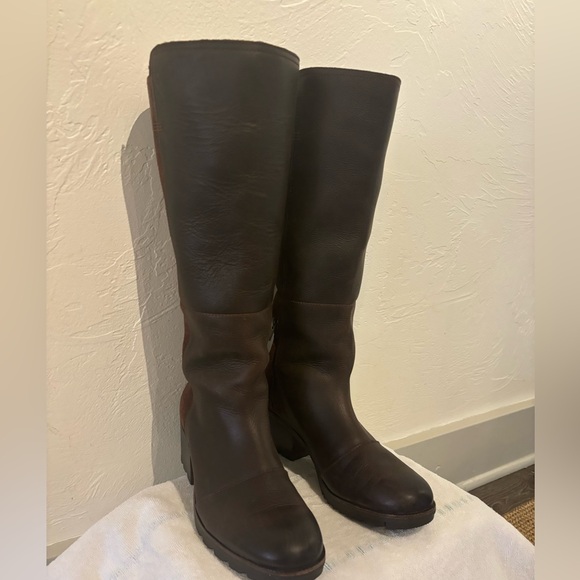 Sorel Cate leather knee-high boot. Block heel, brown, size 8 - Picture 2 of 13
